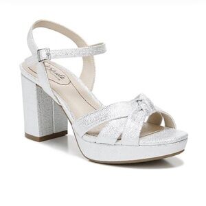 LifeStride Womens Lucky Knot-Front Slingback Sandals - silver love